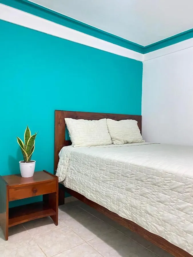 Lutix Hotels El Limon
