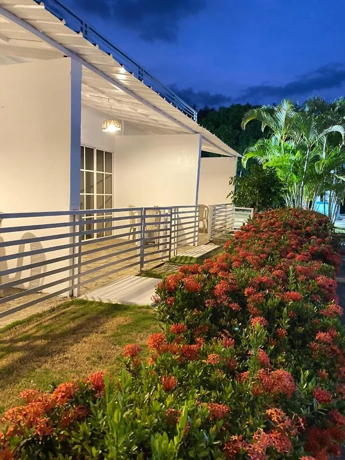 Lutix Hotels El Limon