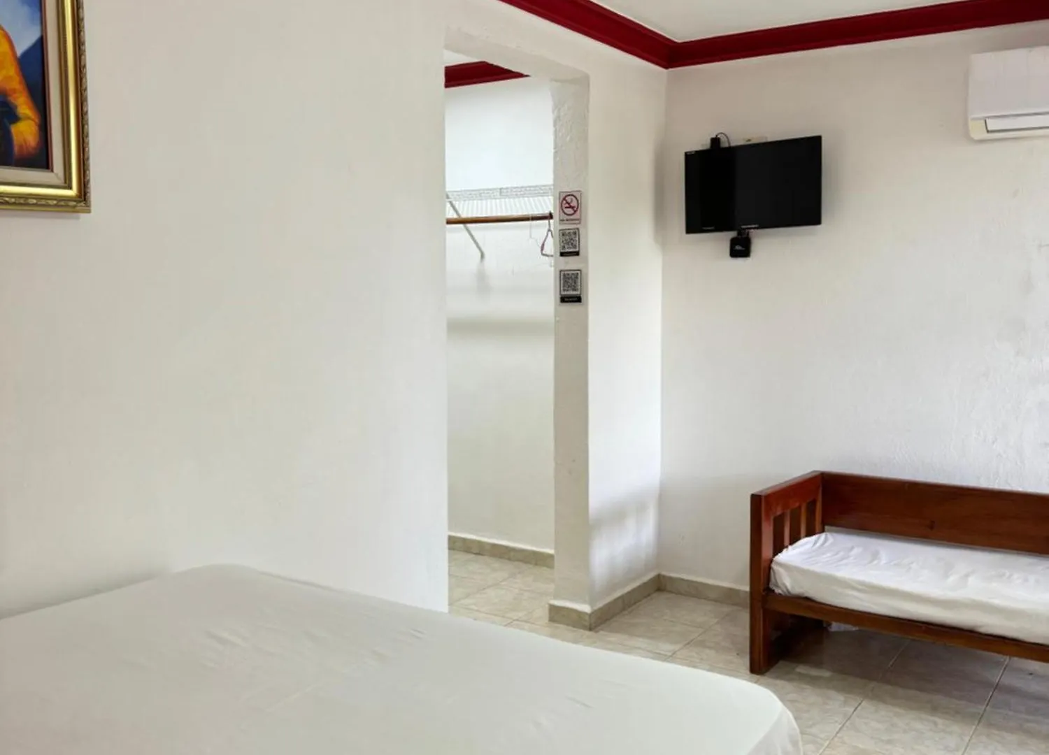 Lutix Hotels El Limon